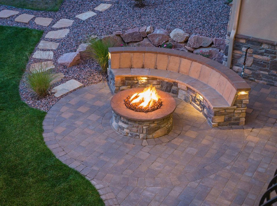 Amazing Backyard Fire Pit